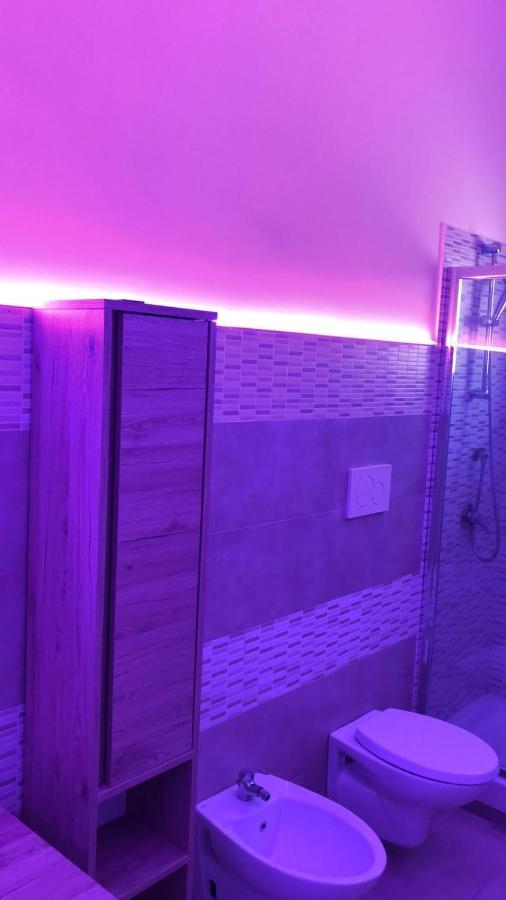 Casa Vacanze Modern Walls モノーポリ エクステリア 写真