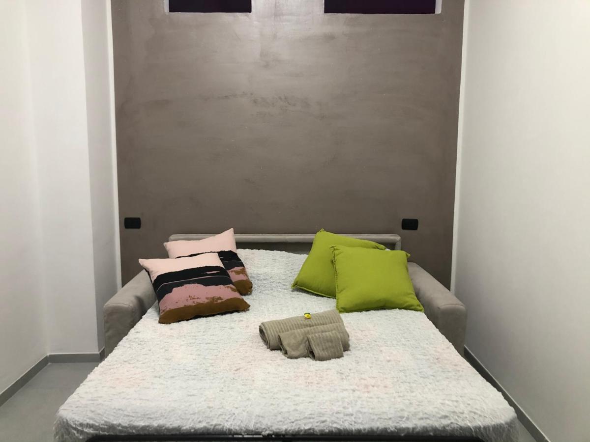Casa Vacanze Modern Walls モノーポリ エクステリア 写真